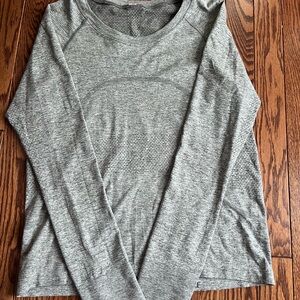 Lululemon Long Sleeve Swiftly Tech